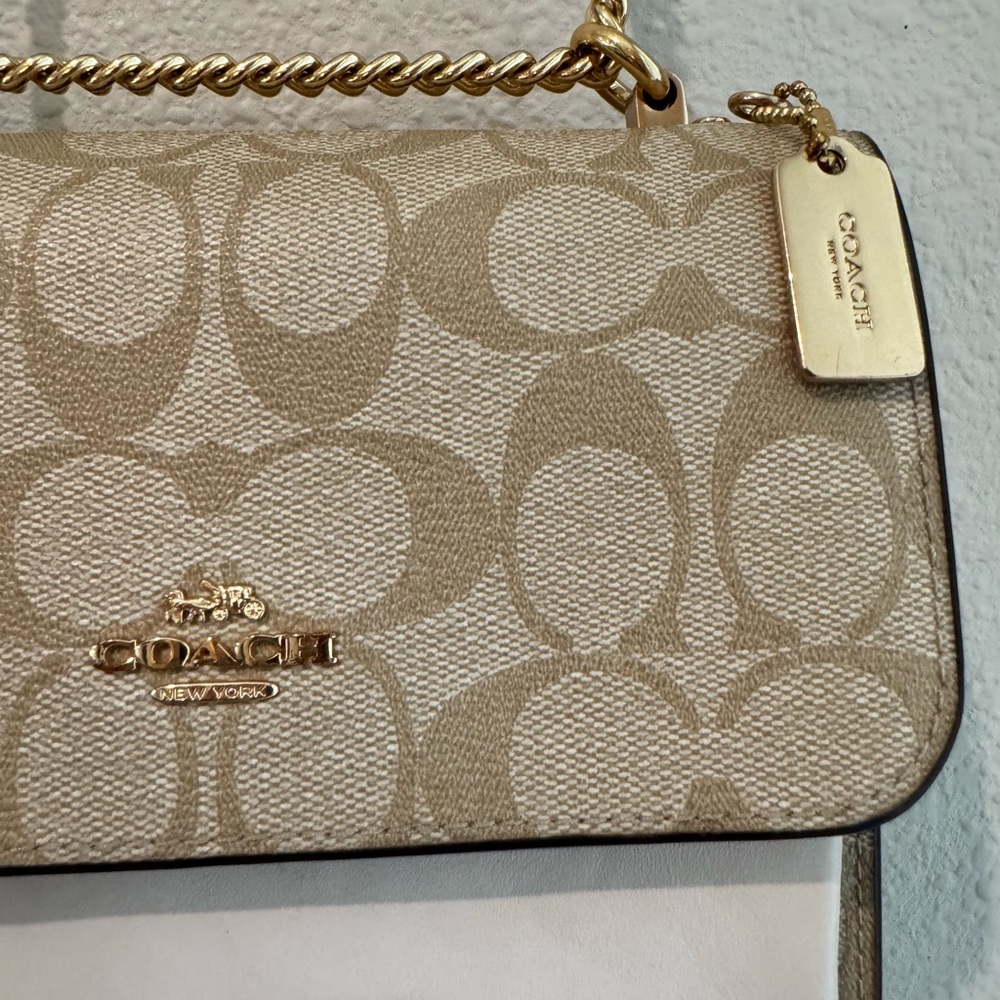 Klare Crossbody Coach Tan and Gold Women's Bag - Picture 4 of 11